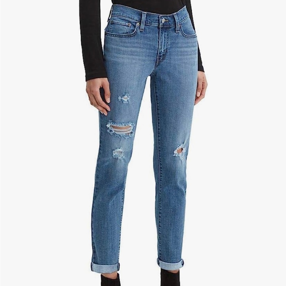 Levi’s Boyfriend Jean